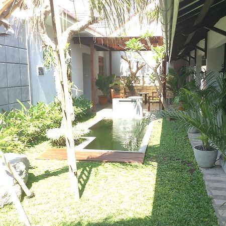 Grand Marto Hotel Jogjakarta Buitenkant foto