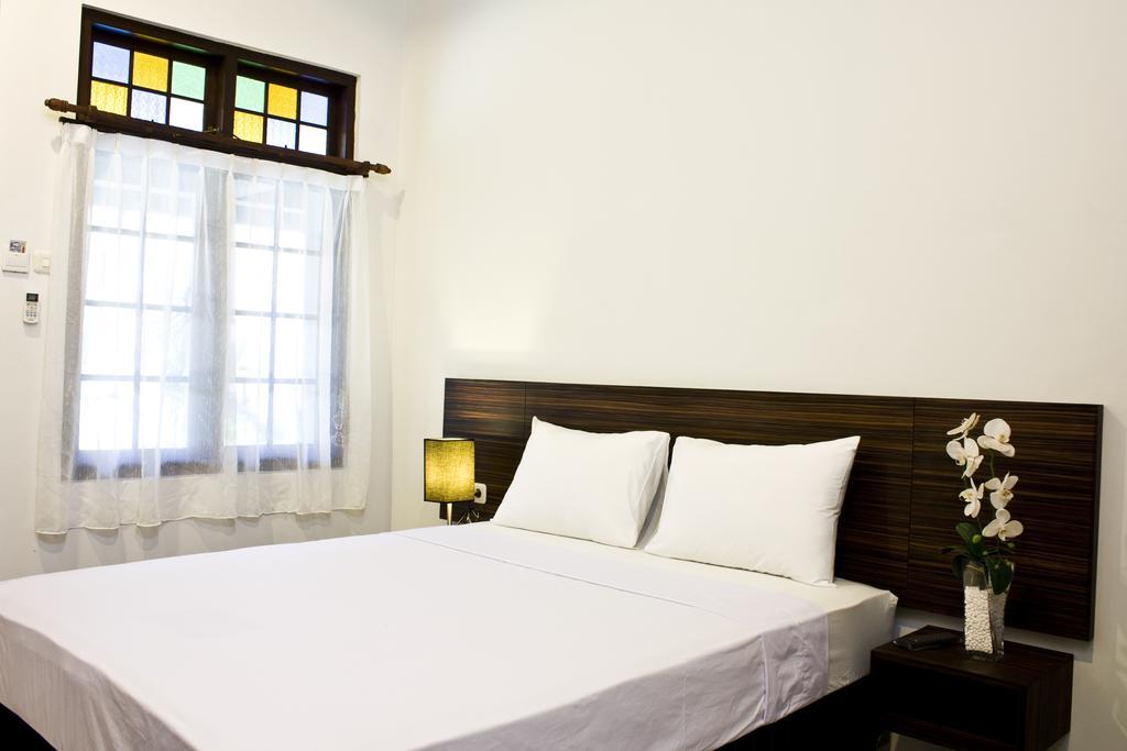 Grand Marto Hotel Jogjakarta Kamer foto
