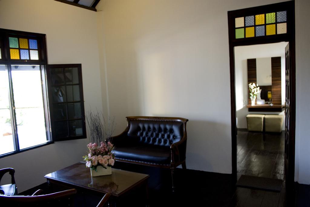 Grand Marto Hotel Jogjakarta Kamer foto