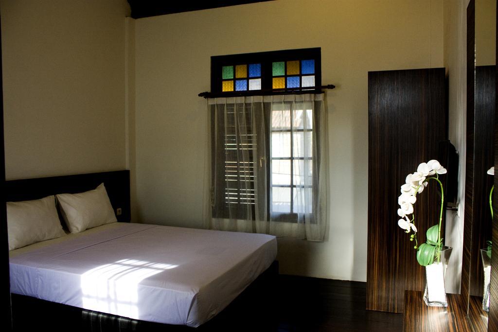Grand Marto Hotel Jogjakarta Kamer foto